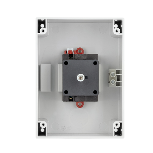 Scame DC switch for photovoltaic applications, interior view. Detail of the switch installed inside a switchboard, with connection terminals and visible internal components, designed for the protection and sectioning of photovoltaic systems.